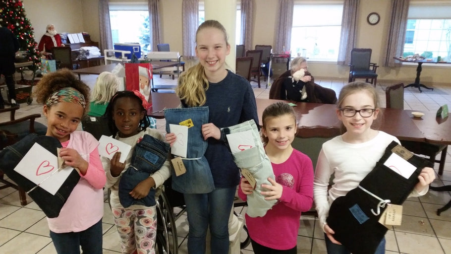 December Outreach and Volunteering (Our Daughter Addison with Friends and Cousins)
